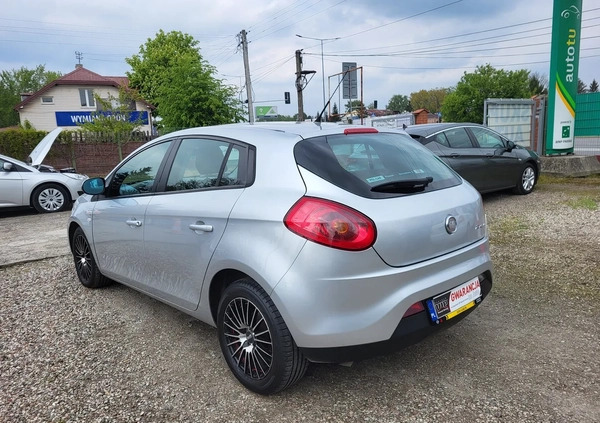 Fiat Bravo cena 15900 przebieg: 195000, rok produkcji 2009 z Warszawa małe 352